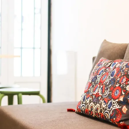 Downtown Charming By Homing Lisbon