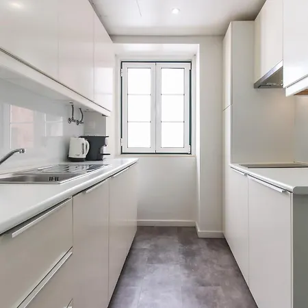 Downtown Charming By Homing Apartment